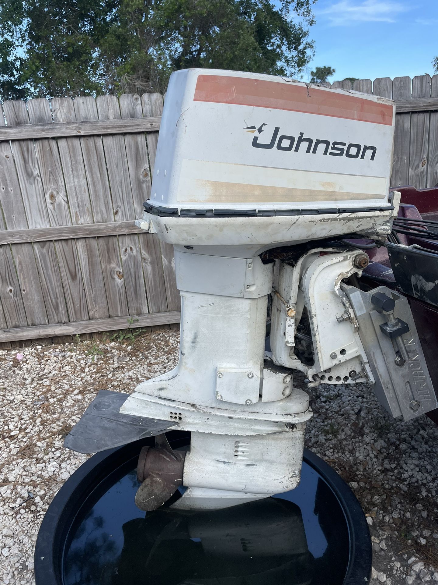 115hp Johnson Outboard Runs 