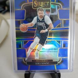 Mavericks  Luka  Doncic  Refractor  Card