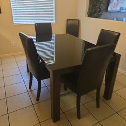 dinning table 5 chairs