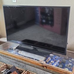 40" Samsung SMART TV