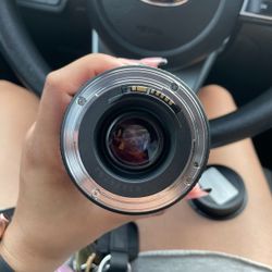 Canon Zoom Lens EF 75-300 mm