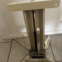 Sewing Machine Elevator 