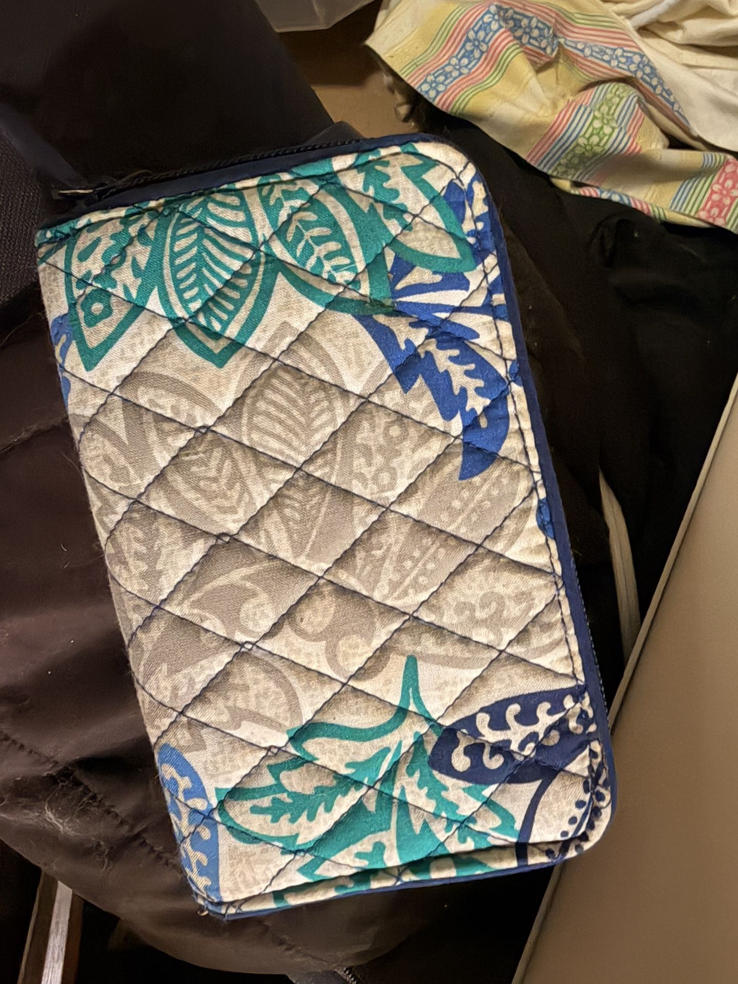 New Vera Bradley Wallet