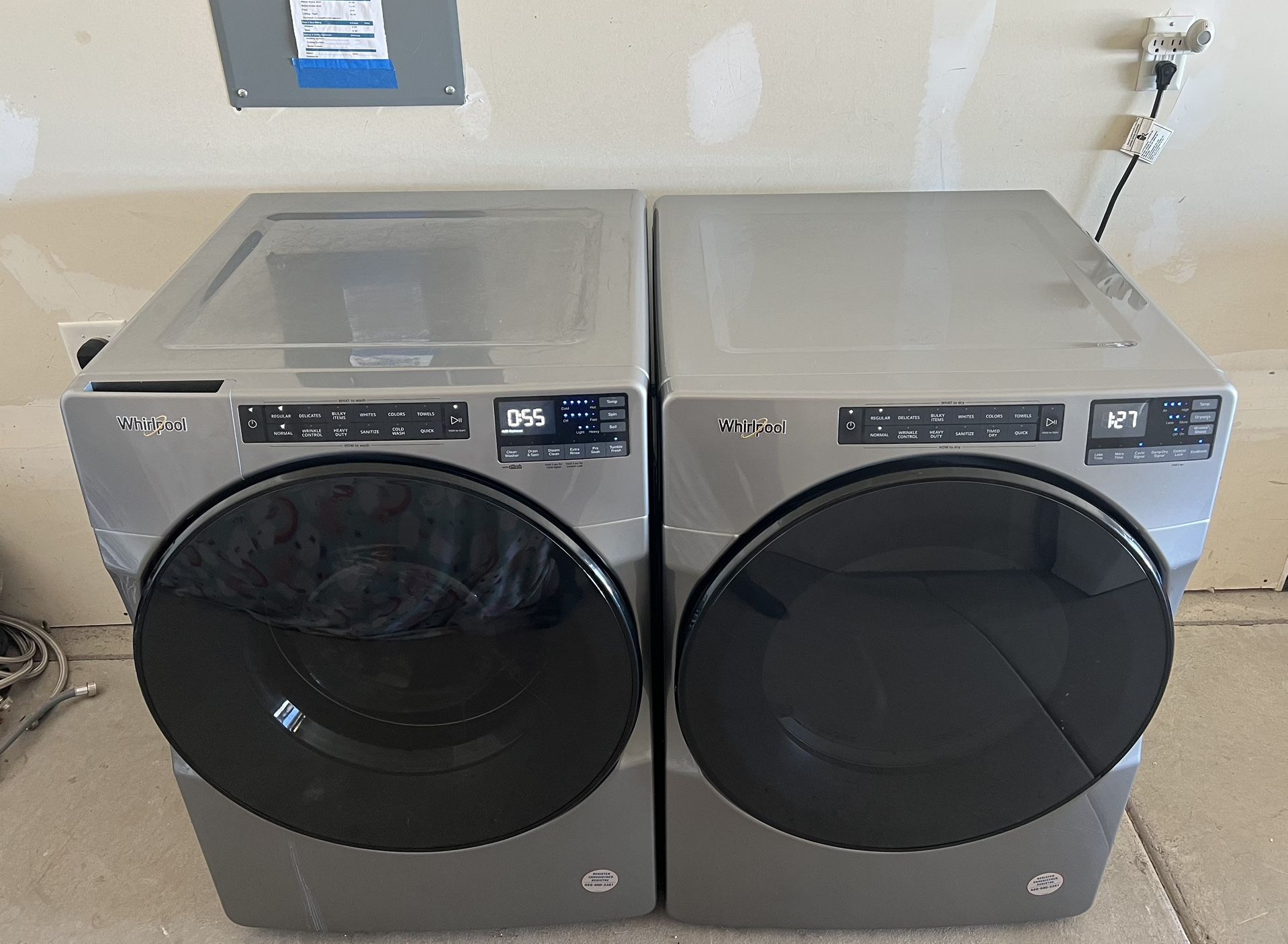Whirlpool Washer and Dryer (delivery available)