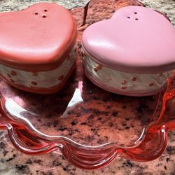 New Valentines Salt & Pepper Shakers 