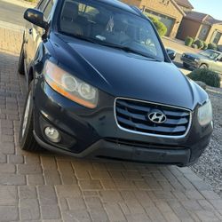 2010 Handayi Santa Fe