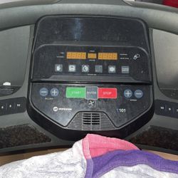 Horizon Fitness Treadmill 