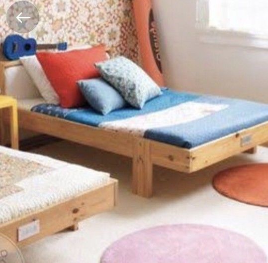 IKEA VIKARE Toddler To Twin Size Bed