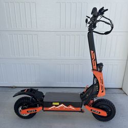 5600W Electric Foldable Scooter Dual Motor Up To 50 MPH (NEW)