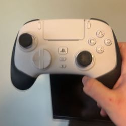 Razer Wolverine pro V2 ps5 Controller