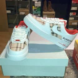 Burberry/ Air One Collabs Size 7Men $90