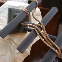 Jewelry Collar