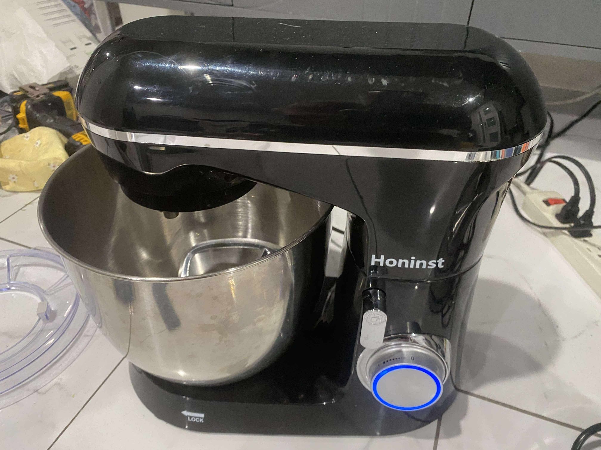 Honinst 6.5QT Stand Mixer Electric – 10+ Speeds, Tilt-Head, Bowl Black