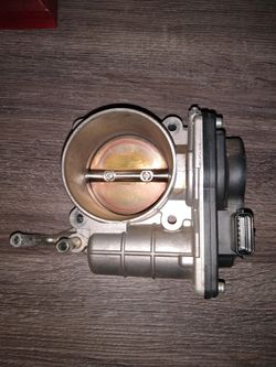 Nissan Altima 2012 throttle body