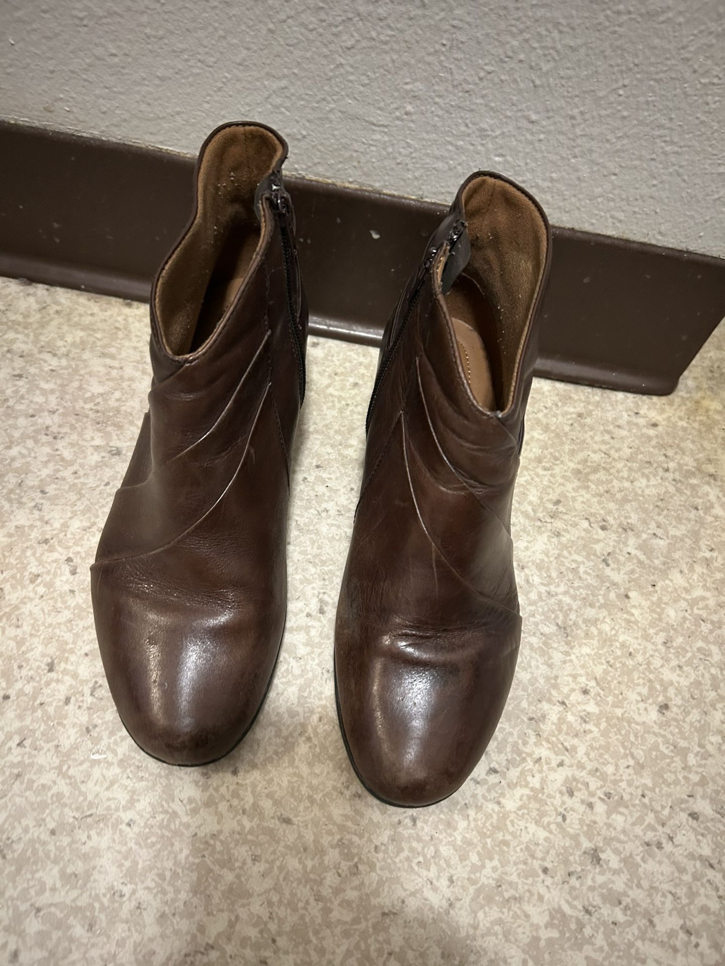 Women’s Boots