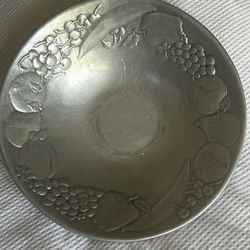 The Wilton Company Pewter Bowl
