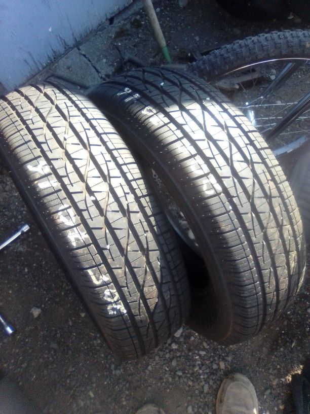 Auto Parts 205/70/16 Firestone Destination