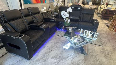 Sofá and loveseat/ Ask for price