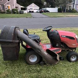 CRAFTMAN YS4500  20 HP  BRIGGS 46 Cutting Deck ,  With Bagger  