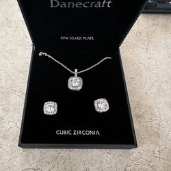 Fine Silver plate Matching Ear Ring And Backless