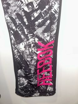 Reebok women's athletic yoga leggings Size L