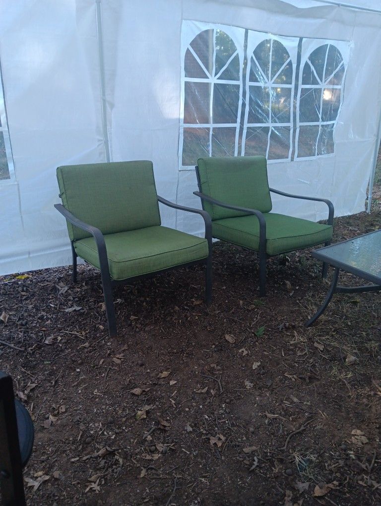 Lawn Furniture 
