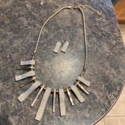 Earrings With Necklace 