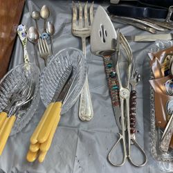 Wonderful Items Antique 