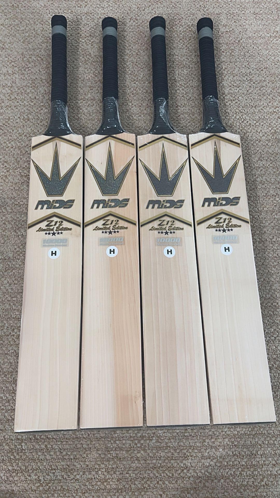 MIDS Z12 LIMITED EDITION JUNIOR ENGLISH WILLOW CRICKET BAT - Harrow 