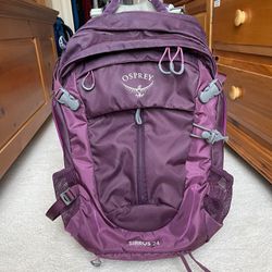 Osprey Sirrus 24 Hiking Backpack - Women’s
