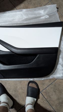 Tesla model 3 2024 door panel