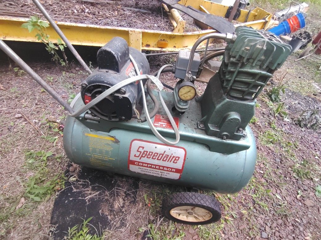 Air Compressor And Mowers Hmu On Price For What U Interested In
