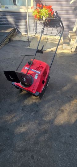 Honda hs 520 Snowblower 4 Cycles