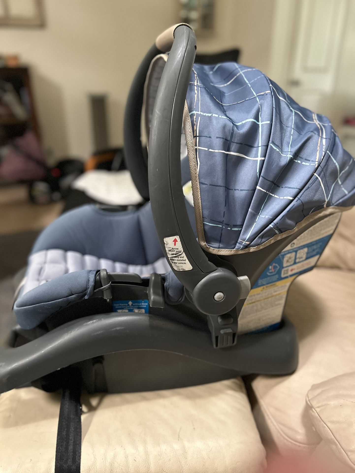 On Board LTX Infant Carseat