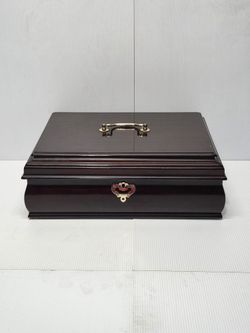 Jewelry Box Velvet Lined Curved Jewelry Box