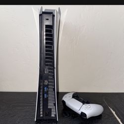 PlayStation 5 Console – Like New, Ready to Game!