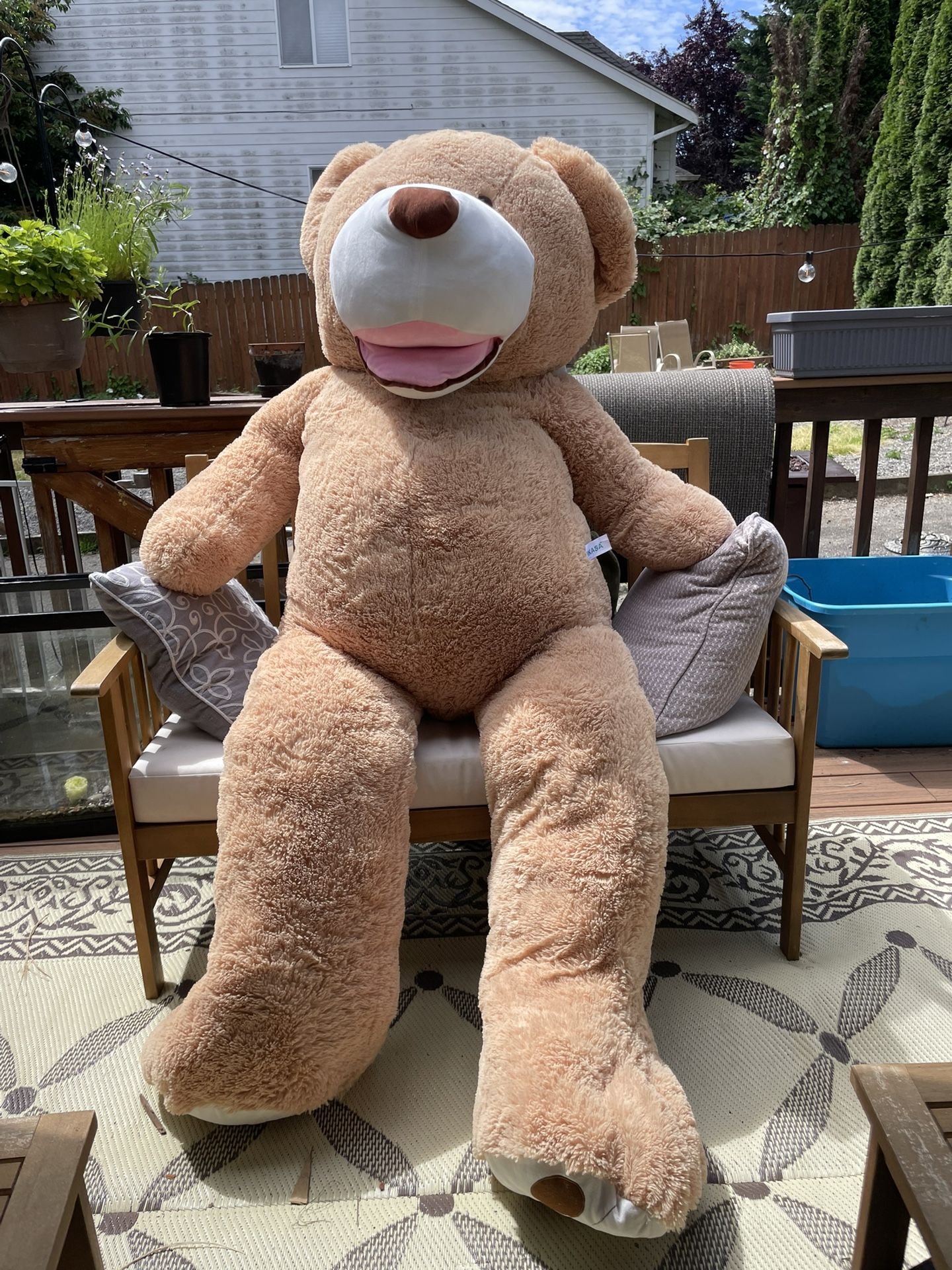 6 Foot Stuffed Bear