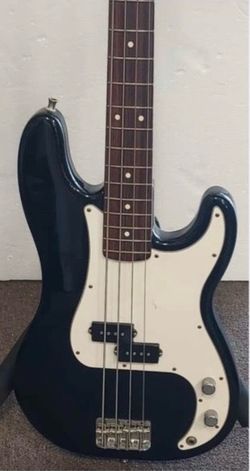 Fender Standard Precision Bass MIM 4-String