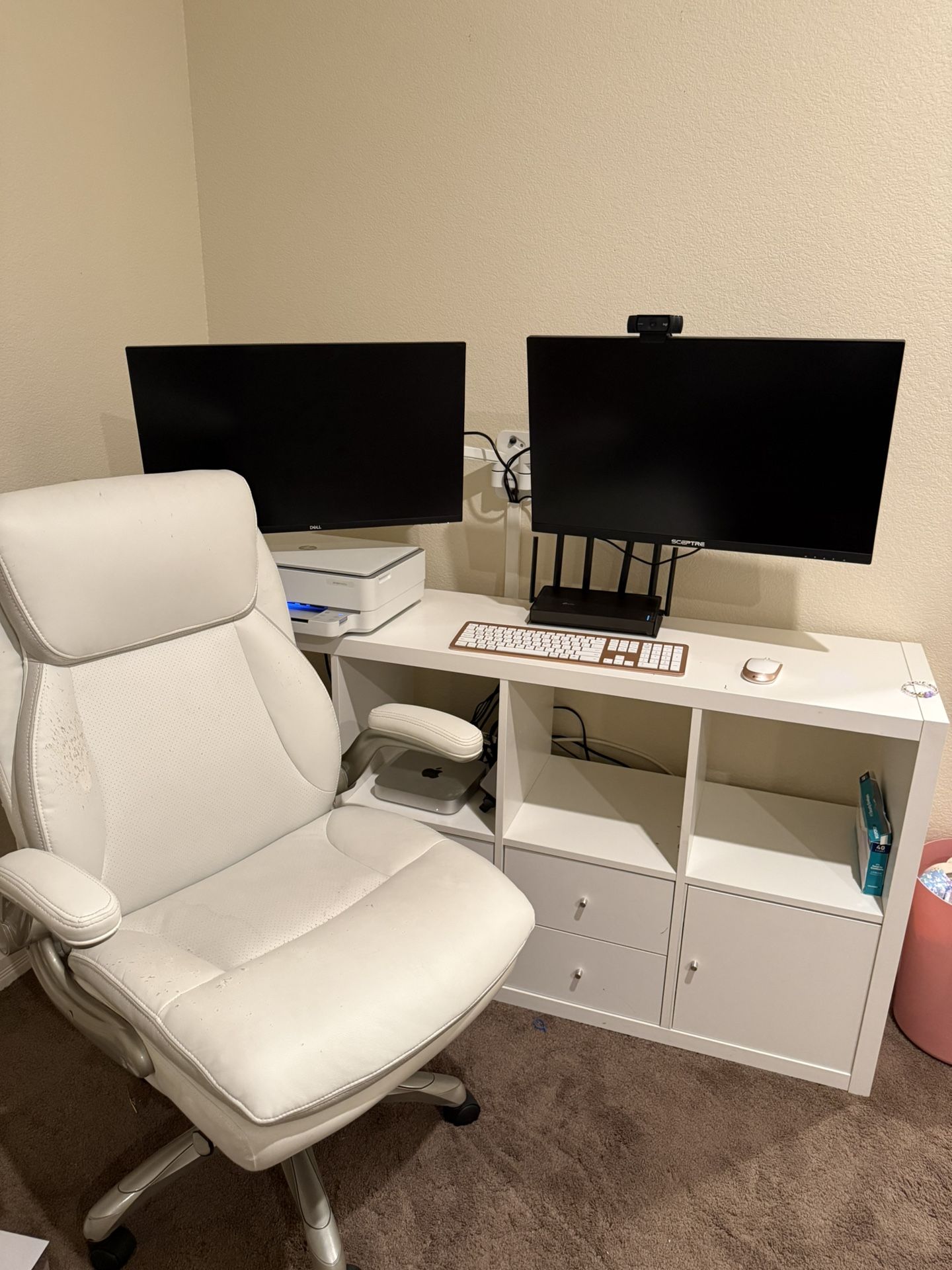 Dual-Monitor Apple M2 Mac Mini Workstation Setup — 4K Monitors + Accessories + Chair
