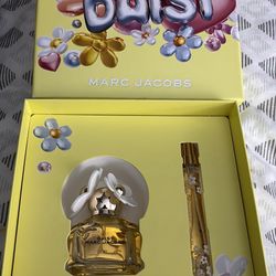 Marc Jacobs Daisy Bundle