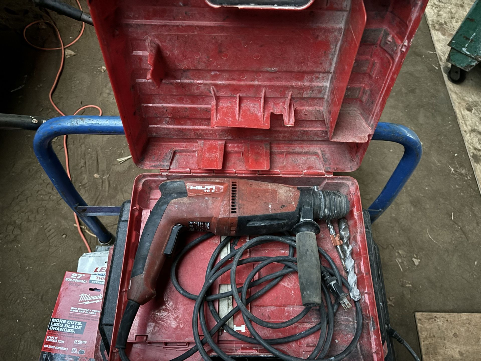Hilti T2 Rotary Hammer Drill