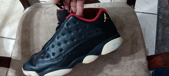 Air Jordan 13 Low Bred Sneakers