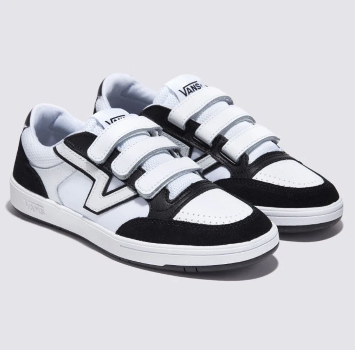 Vans Lowland CC V Skate Sneakers Shoes Black/True White VN000CTH6BT US 13