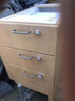Bottom Cabinet Over Wheel Well