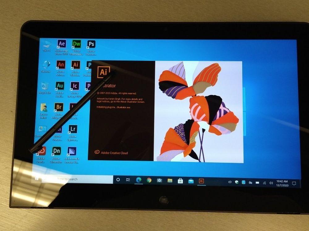 Lenovo Tablet w/Stylist - Intel i7 - 256GB SSD - 8GB Ram - Bluetooth (No Keyboard Included)