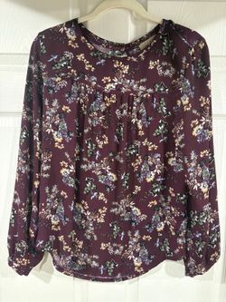#141 Ann Taylor Loft floral blouse