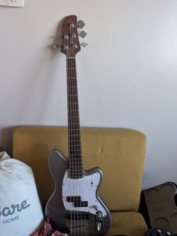 Silver Ibanez TMB 505