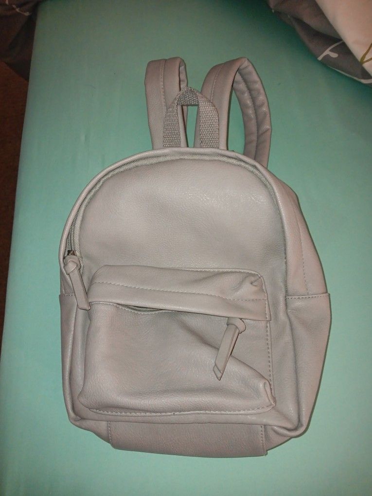 Women's Grey Soft Vinyl Backpack Purse 