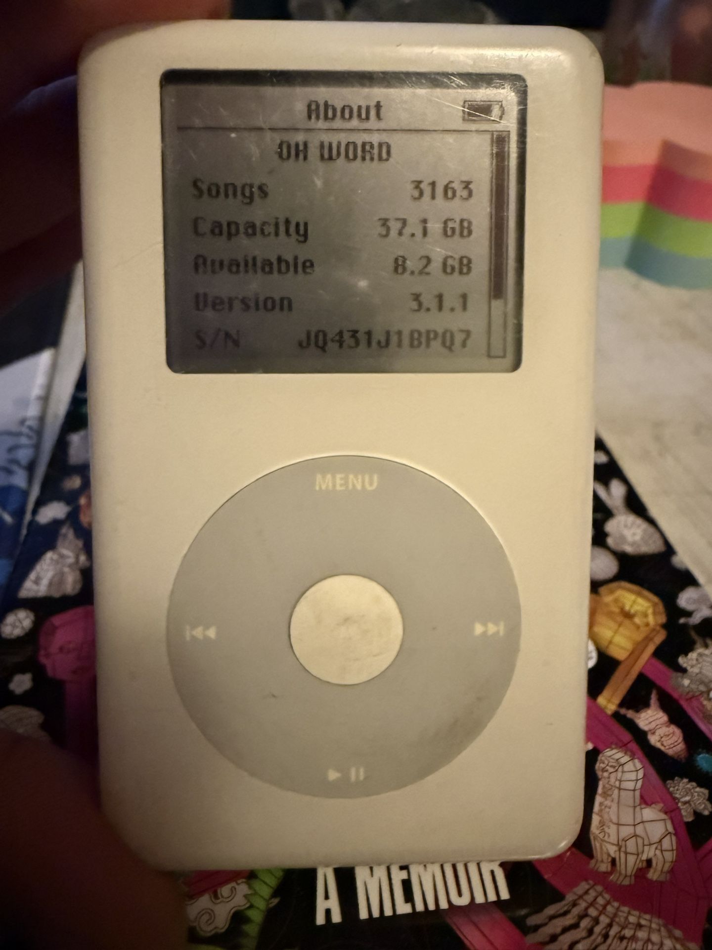 Apple iPod Classic 4th Generation White 40GB Tested & Working