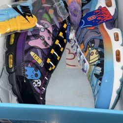 NIKE AIR MAX PLUS DB21